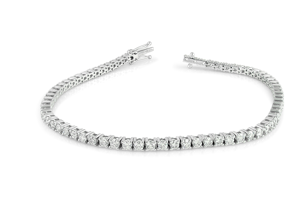 Tennis bracelet with diamonds in 18k white gold 3.42ct t.w.